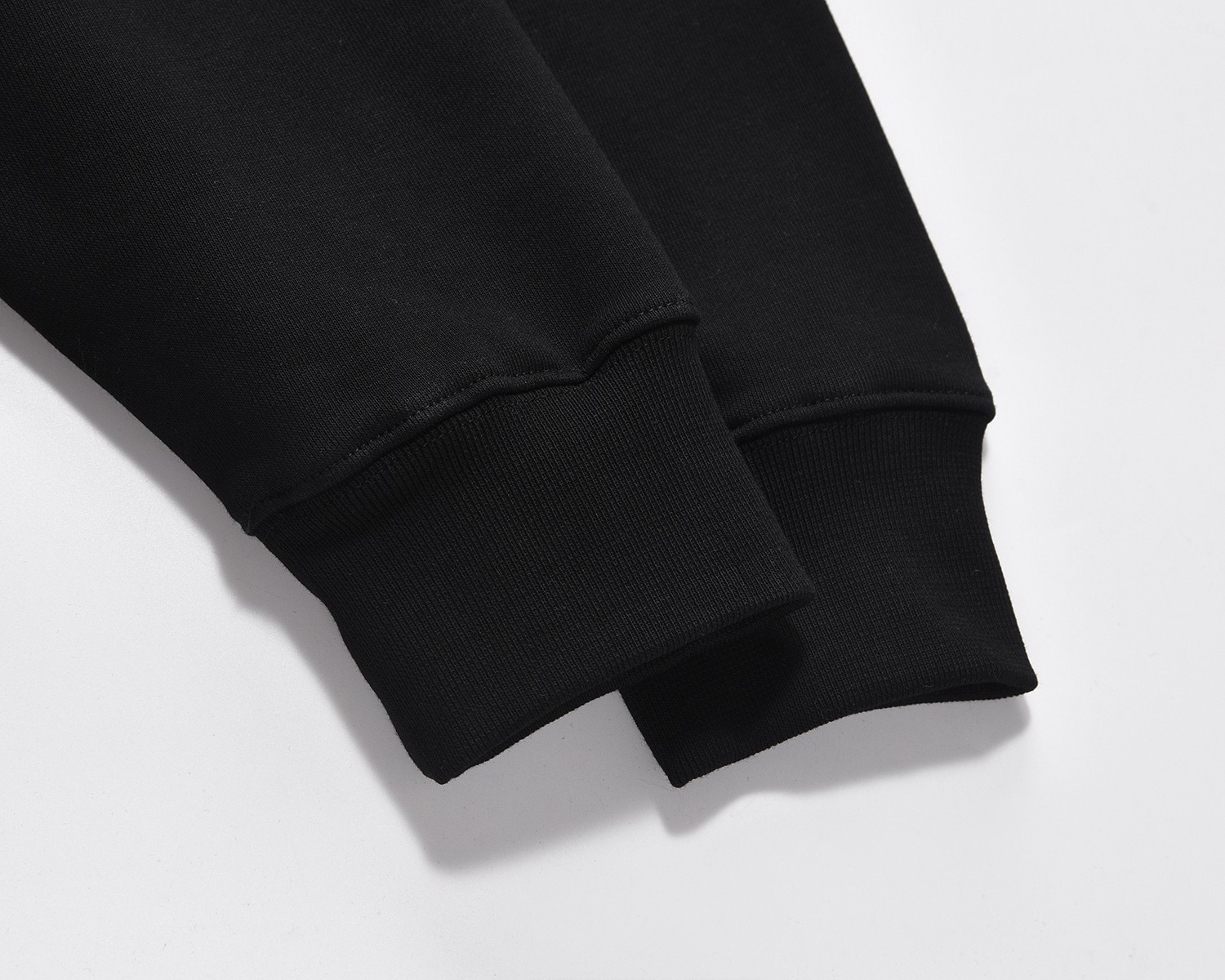 LVルイヴィトントップススーパーコピー シンプル 100％純綿 ゆったり 長袖 高品質 ブラック_5