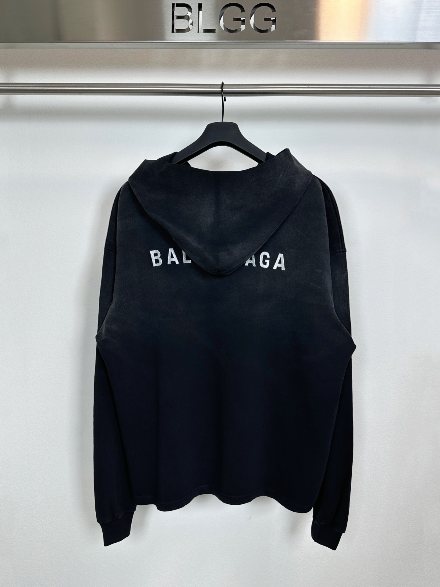 balenciaga トップスコピー 薄手 トップス フードつき 男女兼用 _3