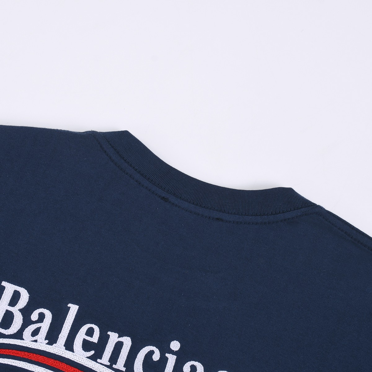バレンシアガはハイブランドn級品 男女兼用の短袖Tシャツ 丸首_5