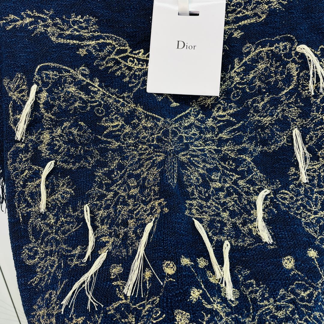 ディオールの世界スーパーコピー  短袖 コットン 柔らかい 蝶の刺繍セーター ベストフリンジ ファッション ブルー_5