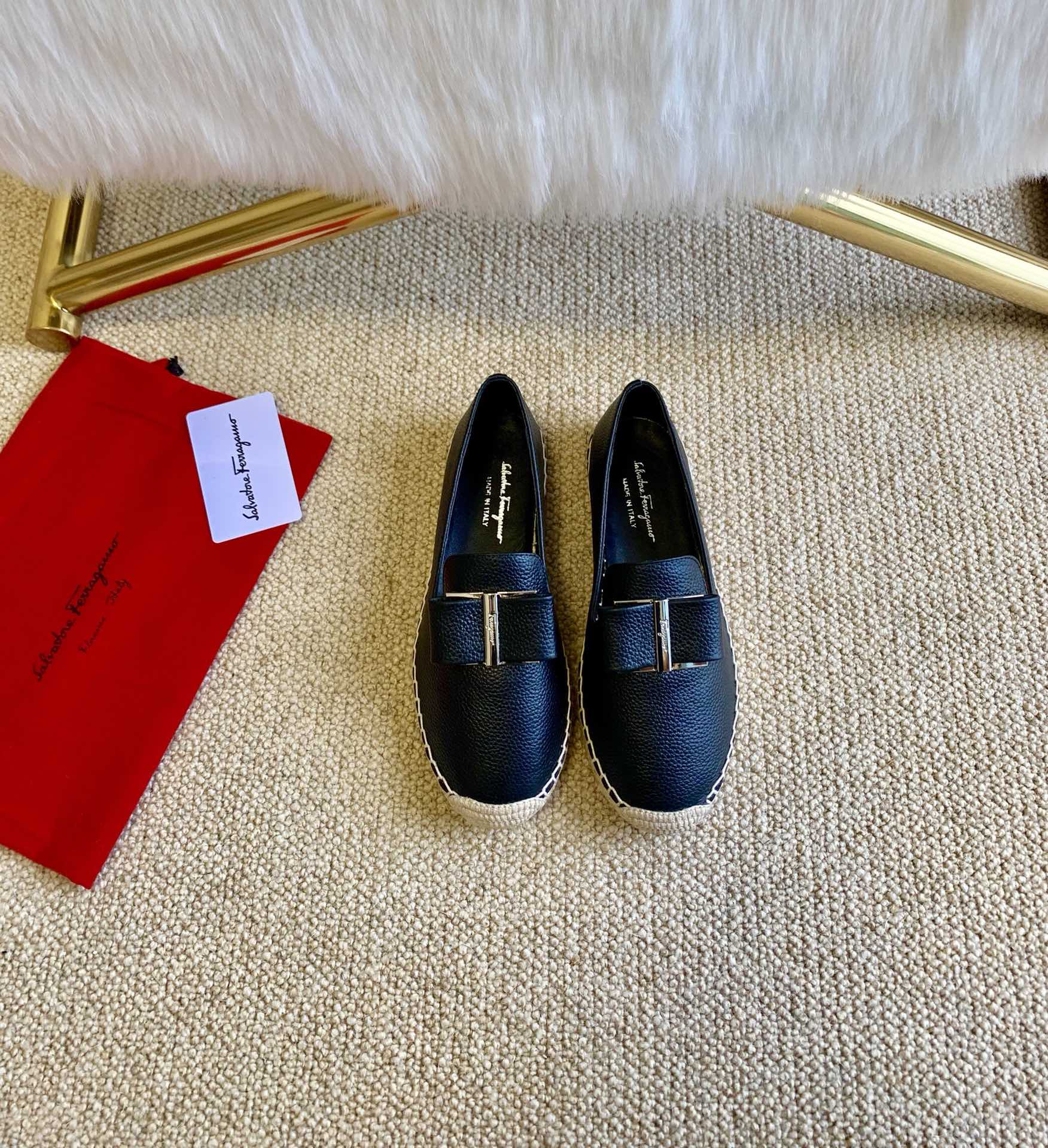 FERRAGAMO靴 サイズ表コピー 春夏シューズ ファッション 日常 レインブーツ ブラック_2