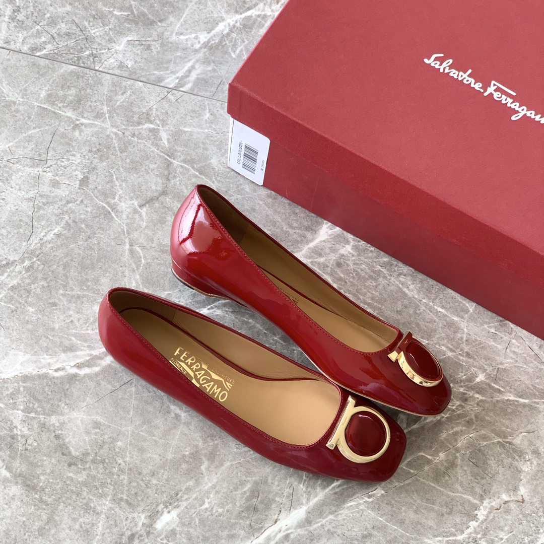 FERRAGAMOレディース 人気コピー 春夏シューズ レザー ファッション1.5cm ラウンドトウ レッド_3