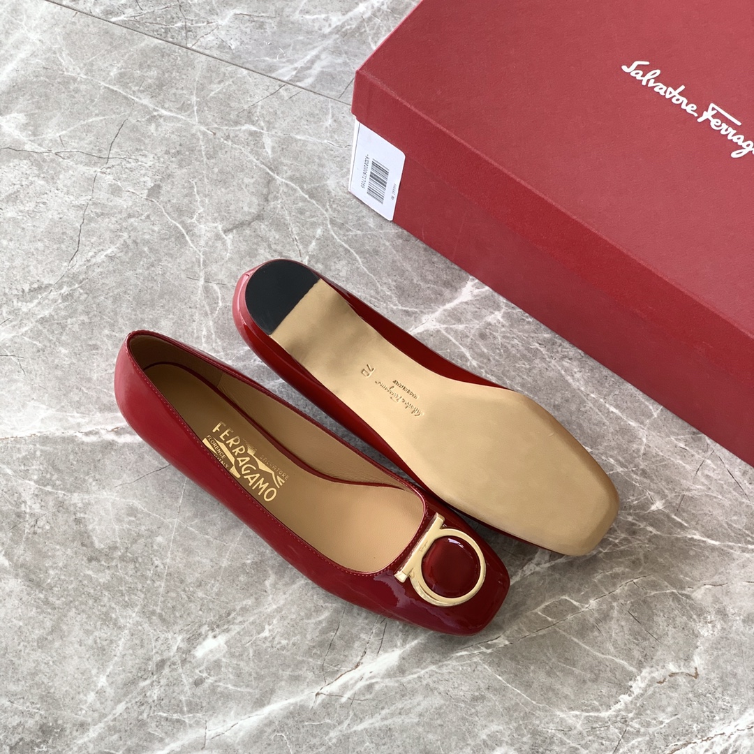 FERRAGAMOレディース 人気コピー 春夏シューズ レザー ファッション1.5cm ラウンドトウ レッド_4