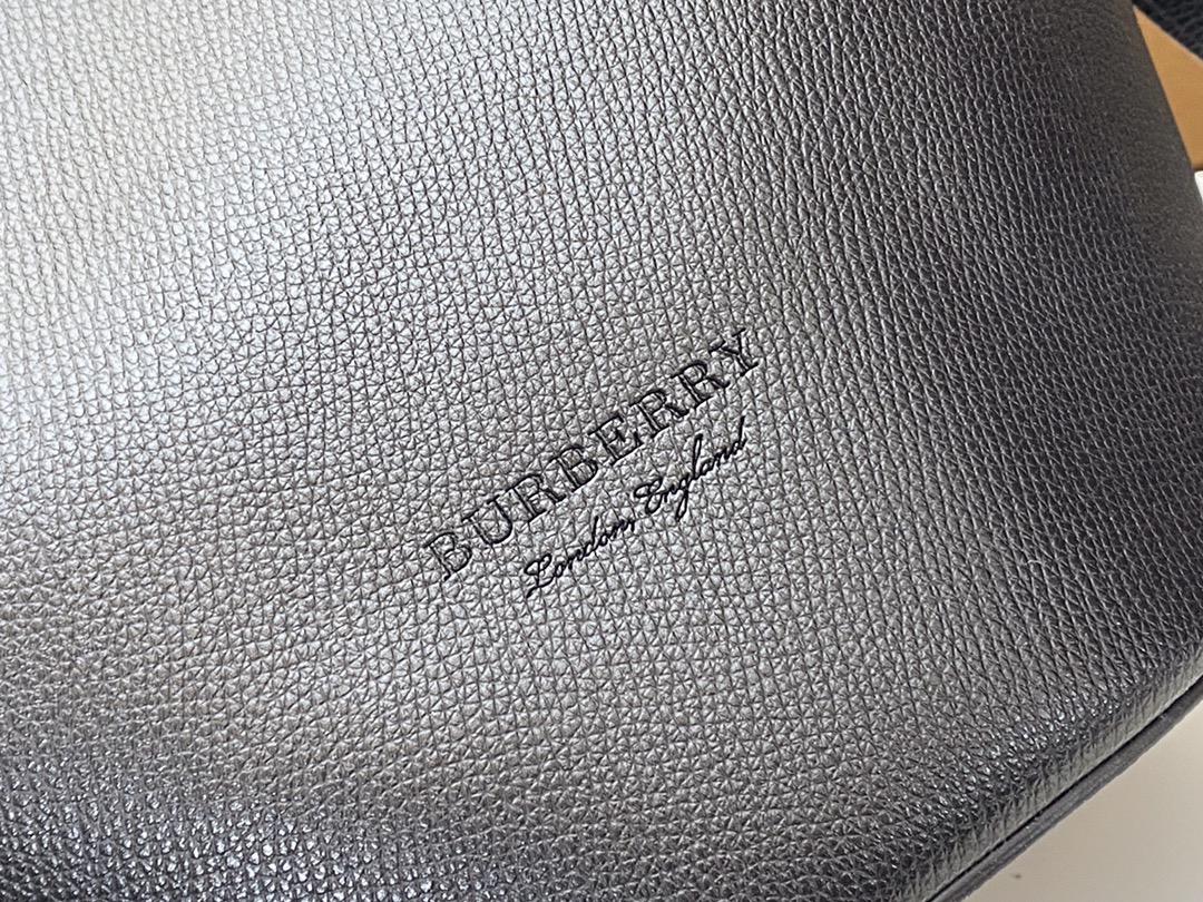 バーバリーBURBERRYスーパーコピーバッグレザーブラック軽量斜めかけファッション_6