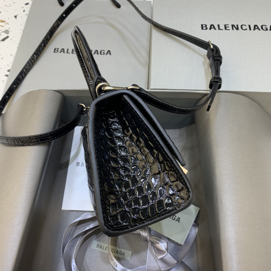 バレンシアガバッグ 色落ち偽物 BALENCIAGA レディースワニバッグ ミニ ブラック_3