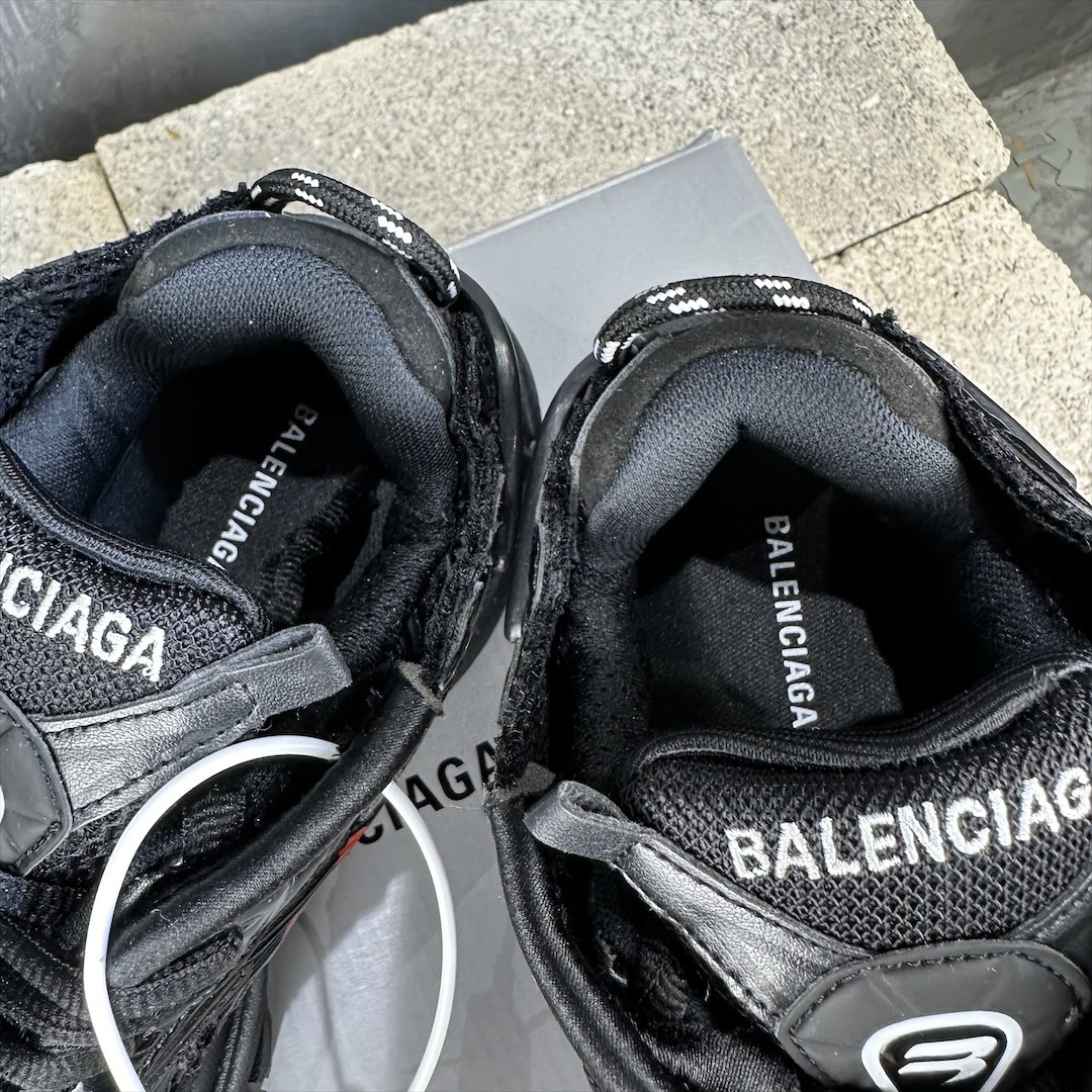 バレンシアガ偽偽物 BALENCIAGA スポーツ 運動 軽量 メンズシューズ 高級品 ブラック_8