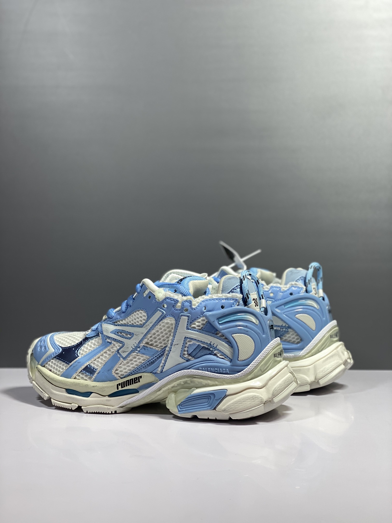 バレンシアガ 35 サイズスーパーコピー BALENCIAGA新販売品 シンプル スポーツシューズ ファッション ブルー_2