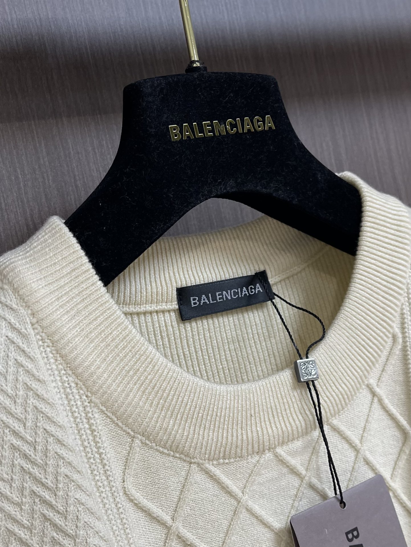 バレンシアガ トップハンドル激安通販 BALENCIAGA 長袖 柔らかい 純綿 セーター 暖かい ホワイト_4