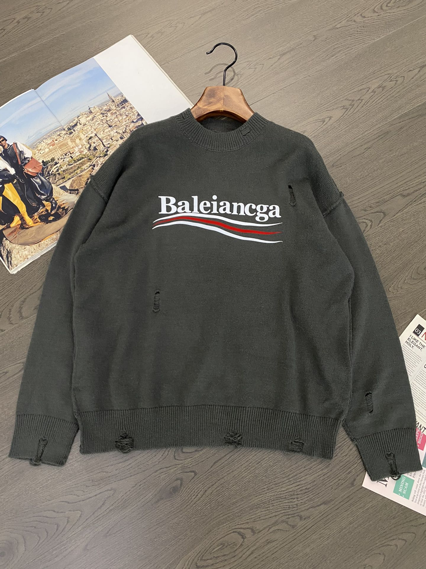 バレンシアガ なぜ偽物 BALENCIAGA 長袖 柔らかい 純綿 セーター 暖かい ブラック_2