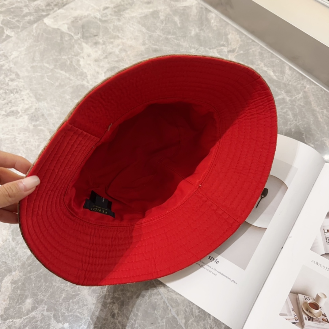 オシャレにお得100%新品フェンディキャップスーパーコピー 帽子のデザインが素晴らしく_2