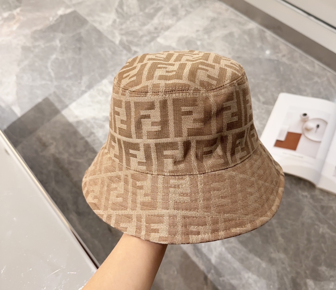 オシャレにお得100%新品フェンディキャップスーパーコピー 帽子のデザインが素晴らしく_3