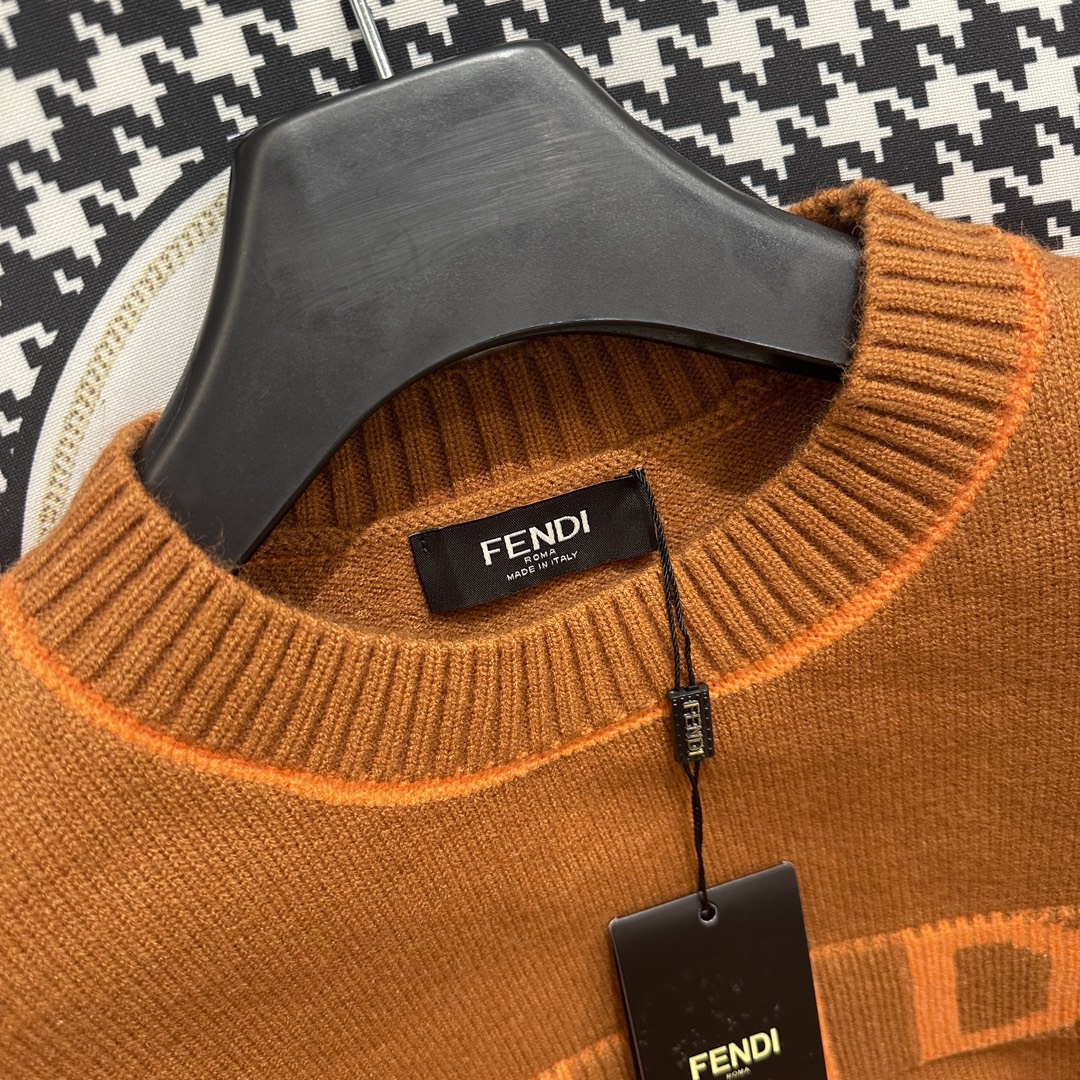 数量限定得価フェンディ ニット セーターコピー 2色 	 長袖のニットセーター_3