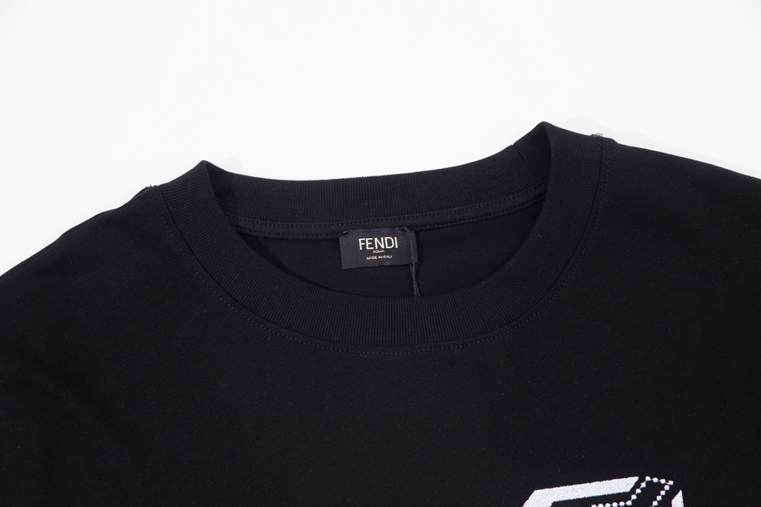 FENDIフェンディシャツｎ級品 短袖シャツ 純綿トップス 柔らかい 品質保証 シンプル ブラック_2