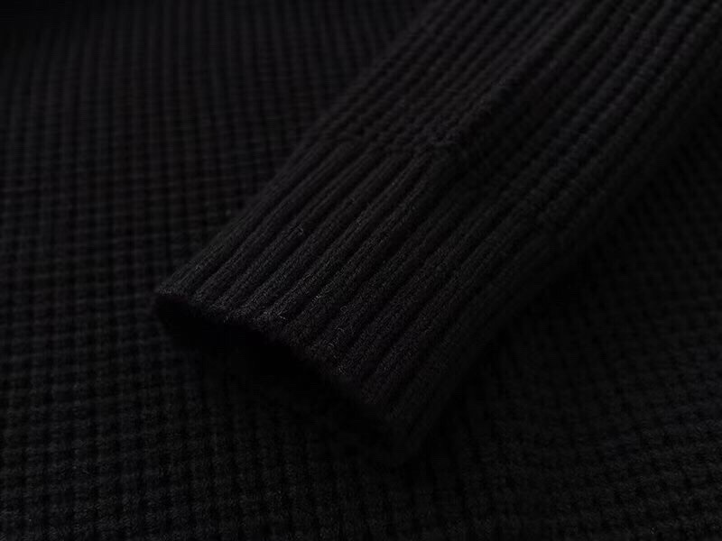 おすすめ品！フェンディのロゴ偽物 ゆったり長袖セーター 純綿 シンプル 暖かい 快適 柔らかい ブラック_5