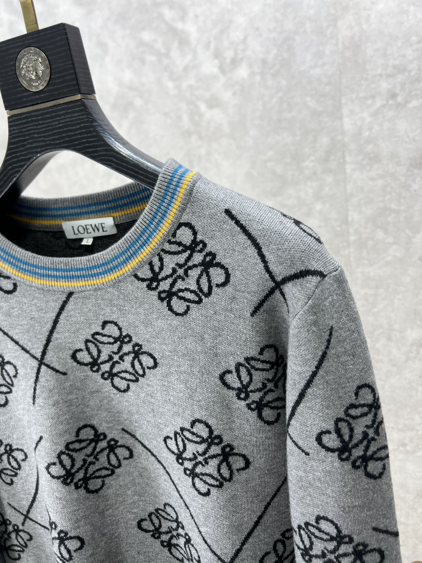 新品‼ロエベ 本物かどうかコピー 暖かい 純綿トップス 長袖セーター ファッション グレイ_4