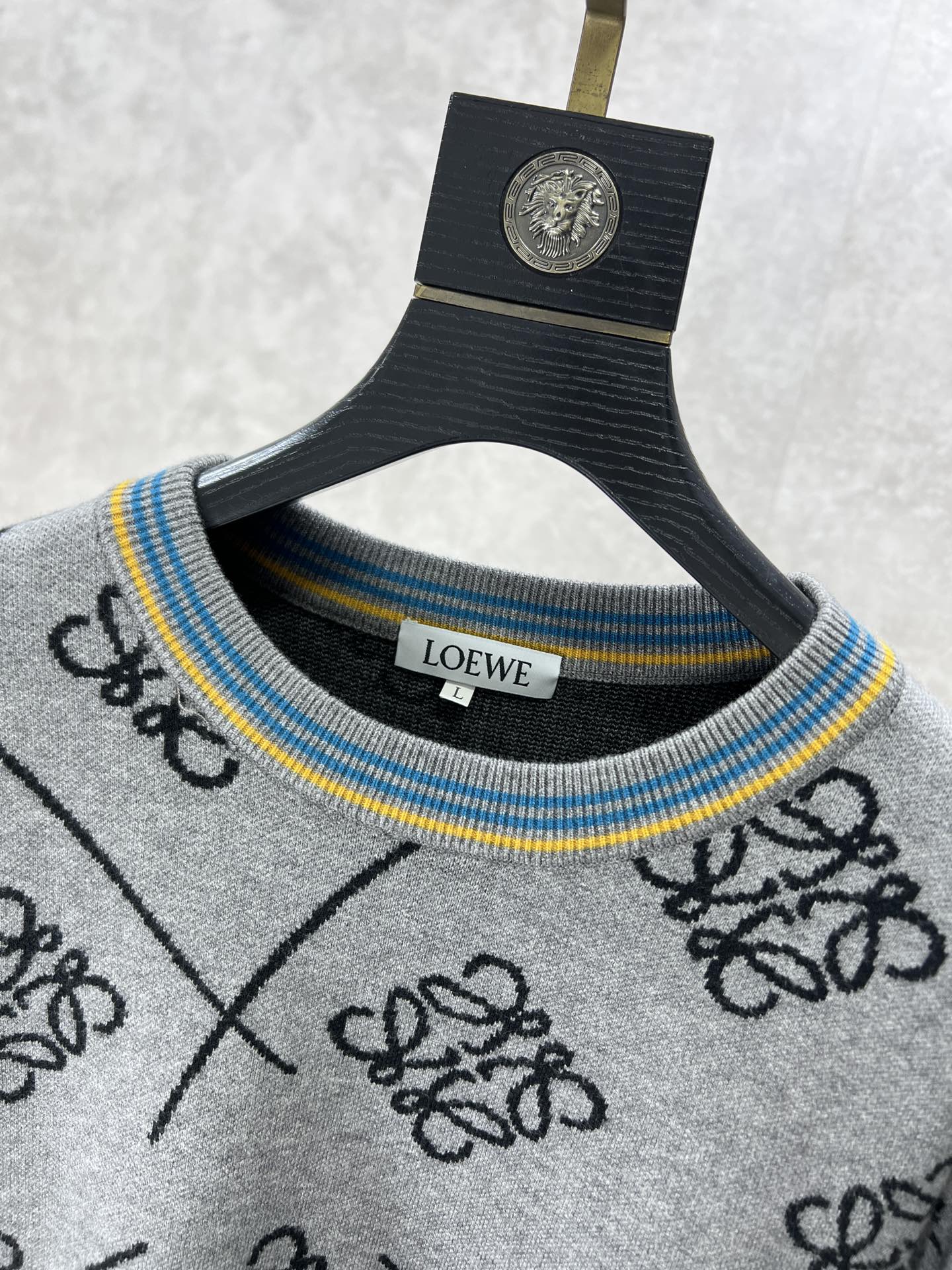 新品‼ロエベ 本物かどうかコピー 暖かい 純綿トップス 長袖セーター ファッション グレイ_5