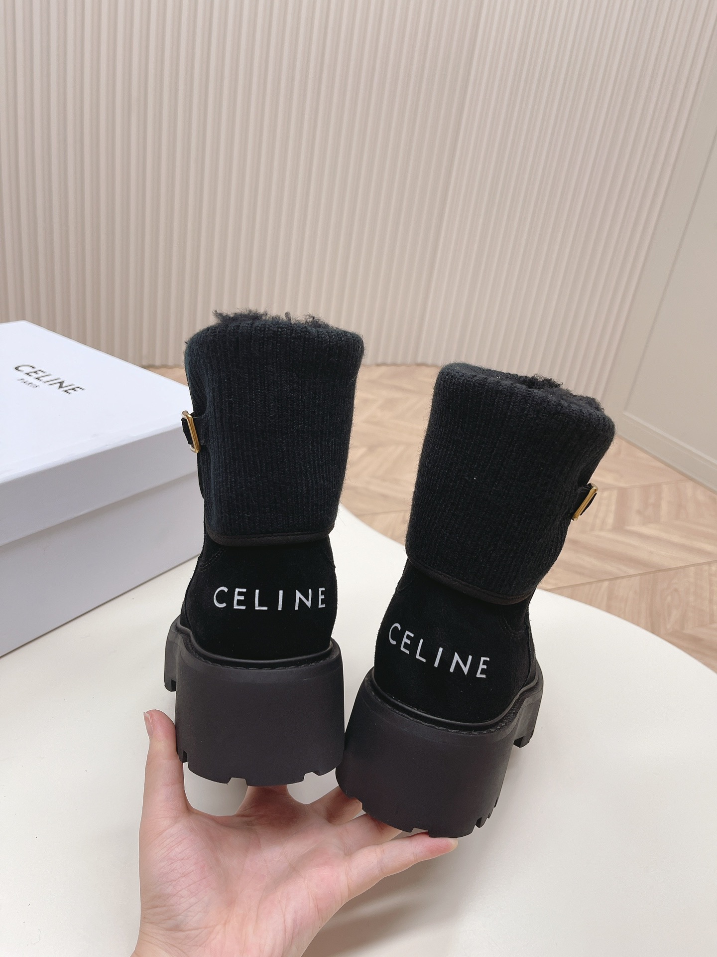 CELINEセリーヌ ワイキキｎ級品 ハイカットブーツ 秋冬シューズ 裏地付き 軽量 ブラック_3