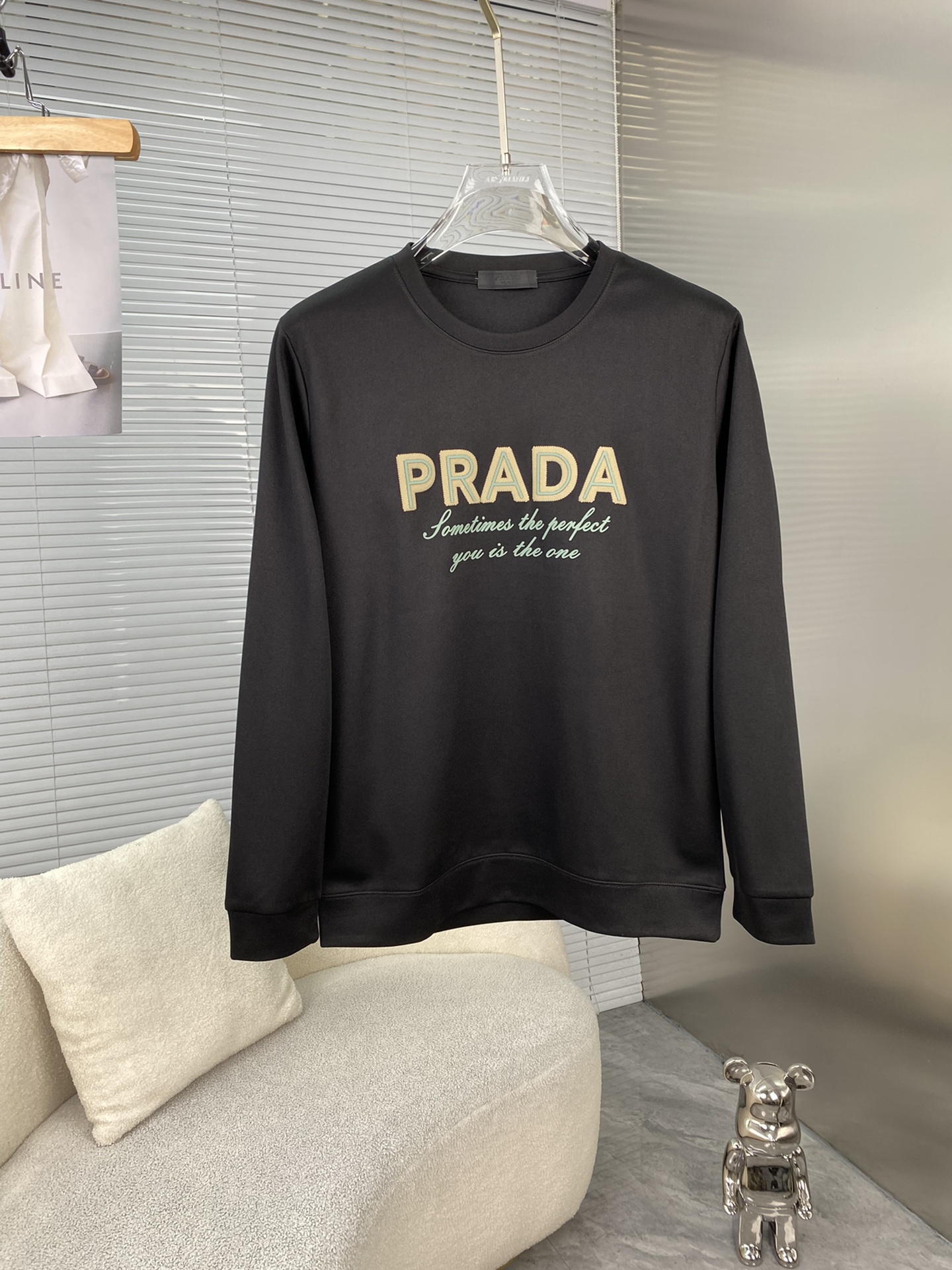 プラダPRADA限定コピーパーカーコットンブラックおしゃれ快適軽い高級ふわふわ_2