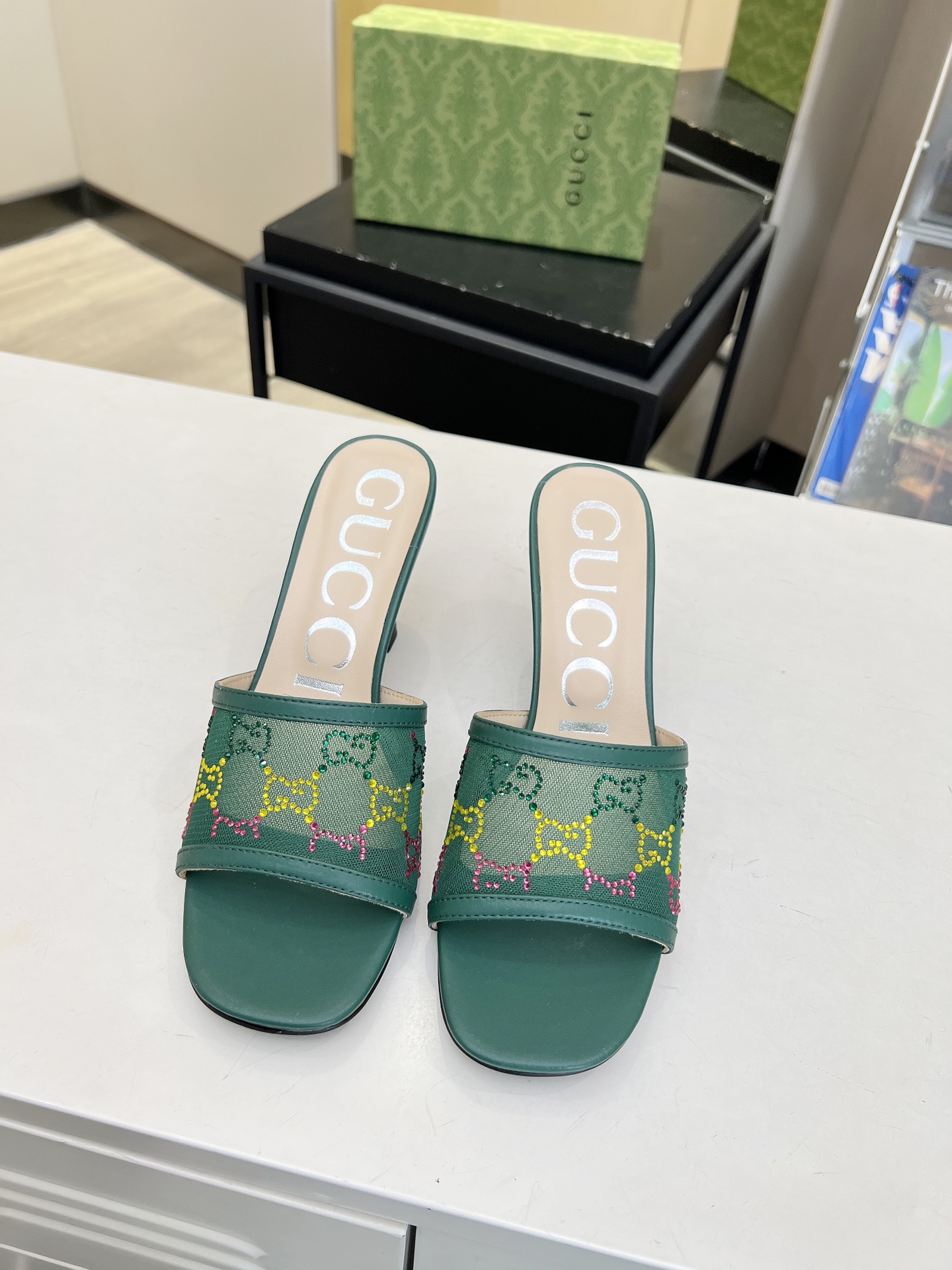 芸能人愛用 高級感あるgucci サンダル偽物 ハイヒールサンダル 6.5センチ_5