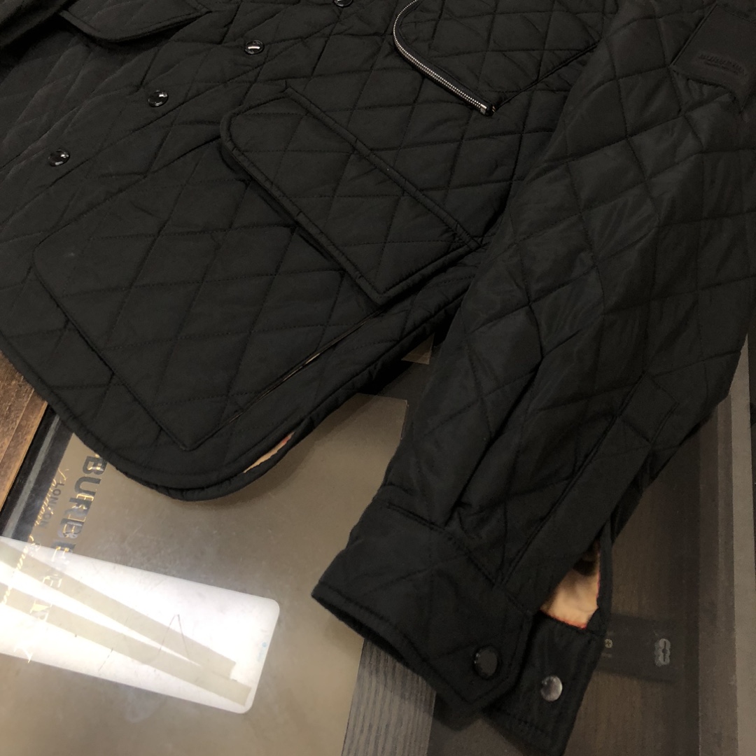 最新品 バーバリー 卒服激安通販 アウター 厚い ジャケット 暖かい ファッション ブラック_5
