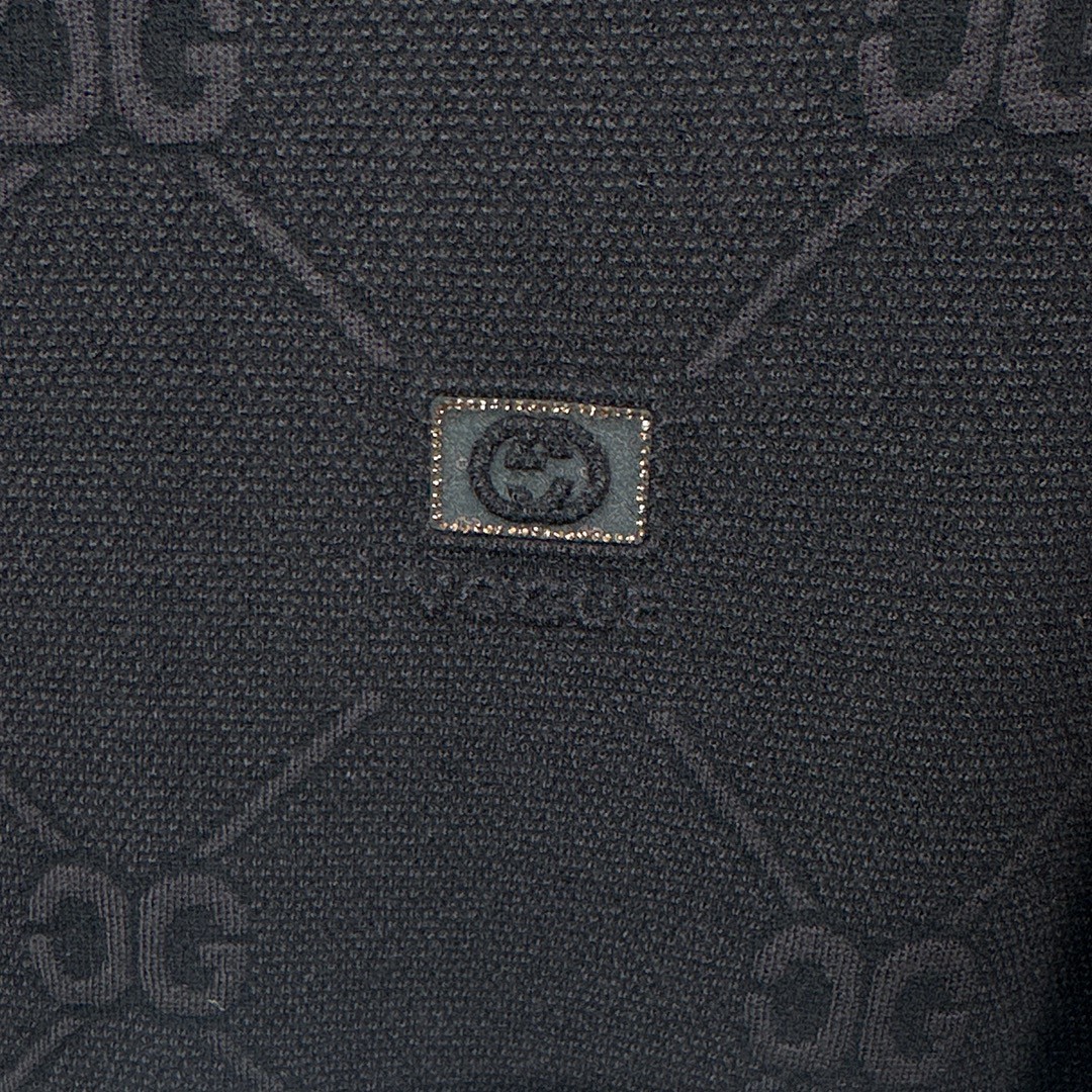 新品 グッチシャツｎ級品 長袖シャツ シンプル セーター 真っ黒 暖かい ブラック_8