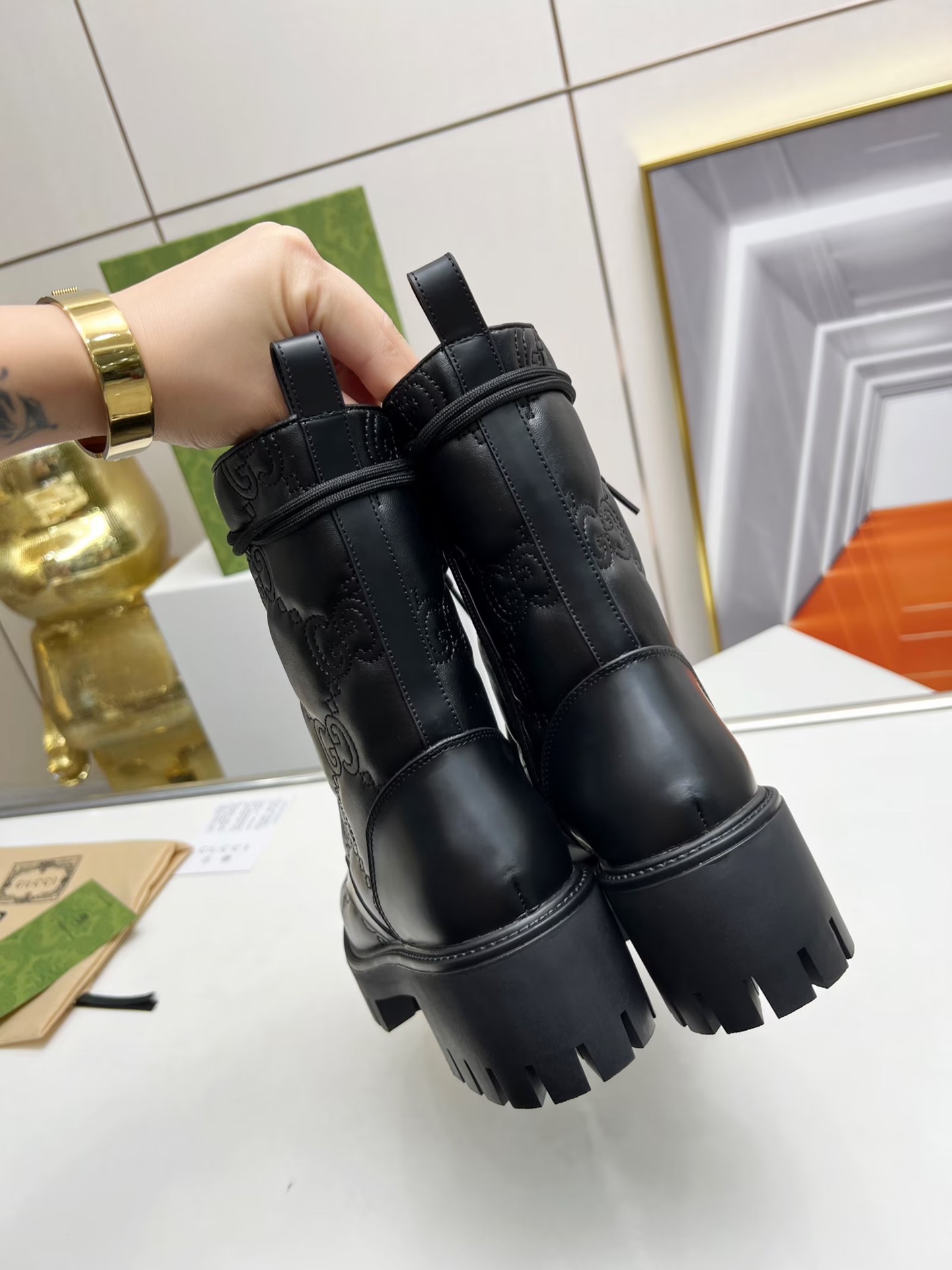 グッチ 子供靴ｎ級品 高品質 秋冬靴 ファッション レディースシューズ 3色可選 ブラック_6