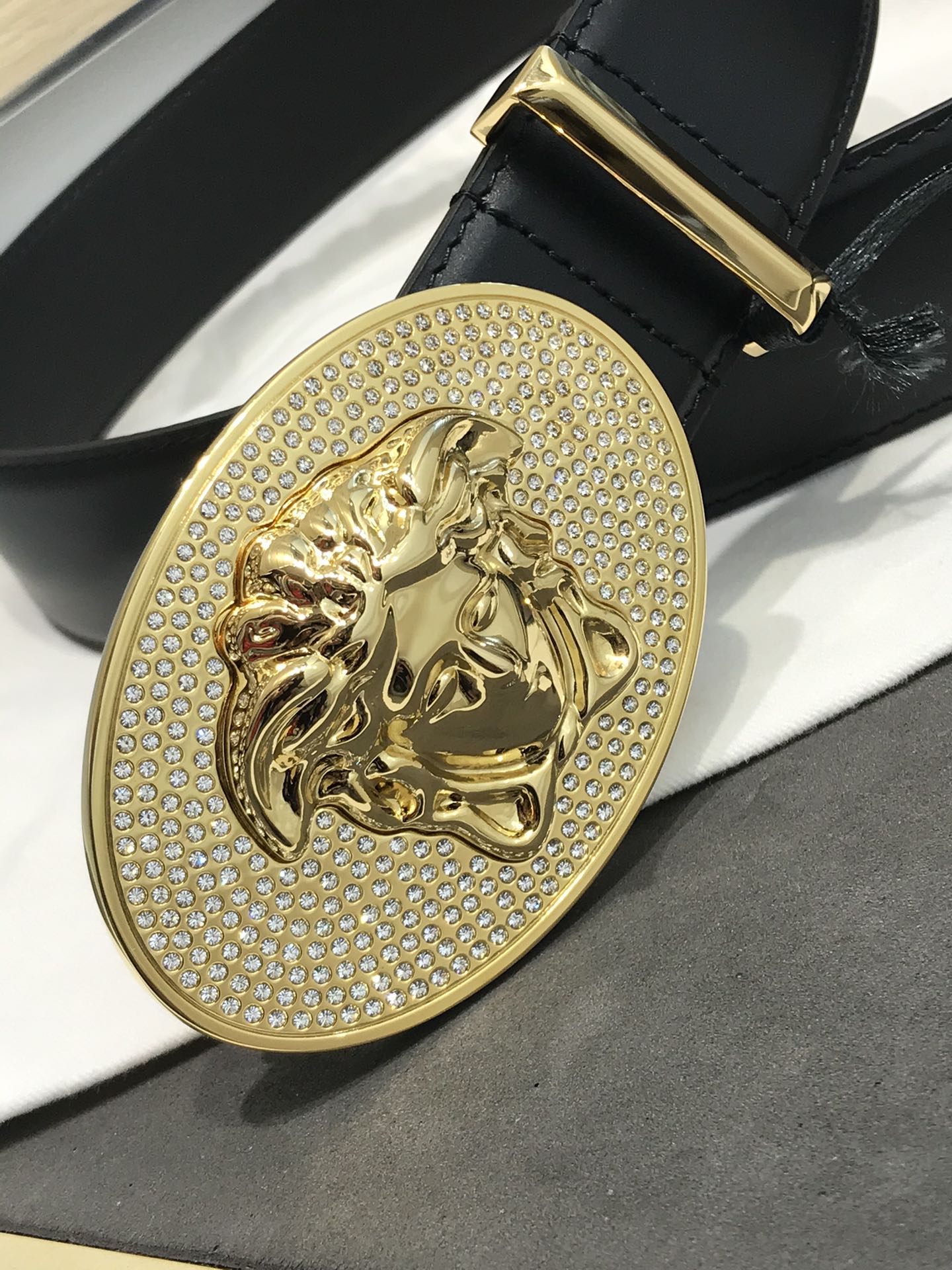 2023定番人気激安 ヴェルサーチ ベルト 偽物 バックル  Versace	_3