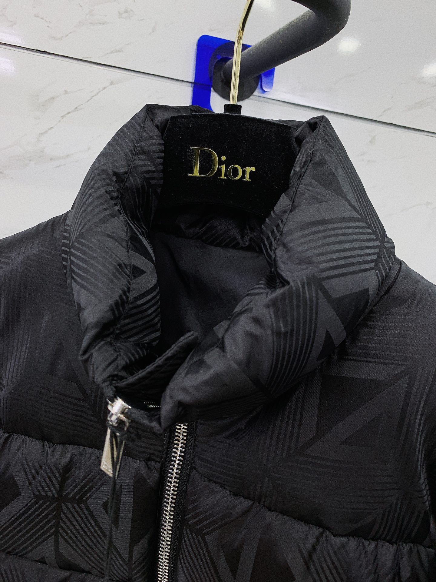 DIOR ディオールチルドレン激安通販 ファッション ダウン 冬服 暖かい 保温 シンプル 新品 ブラック_4