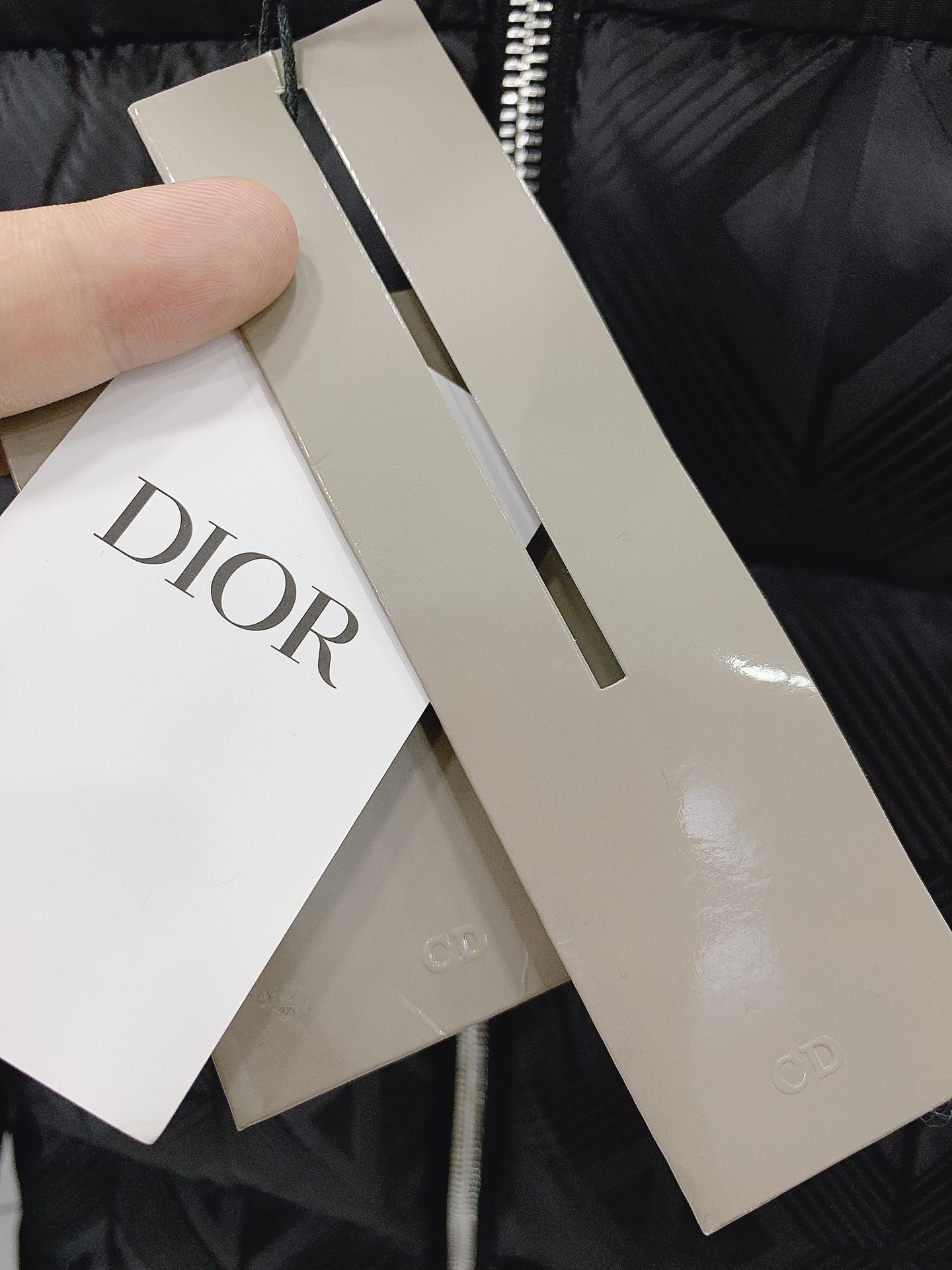 DIOR ディオールチルドレン激安通販 ファッション ダウン 冬服 暖かい 保温 シンプル 新品 ブラック_7