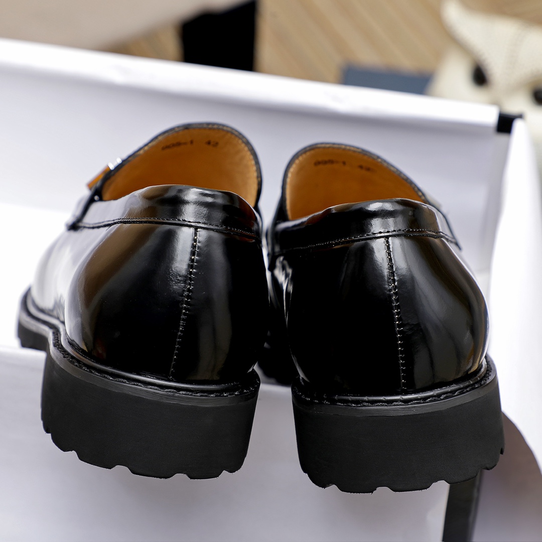 ディオール 靴 メンズスーパーコピー 革靴  高級紳士靴 メンズ 本革 内羽根 軽量・防水 高級レザー ブラック_7