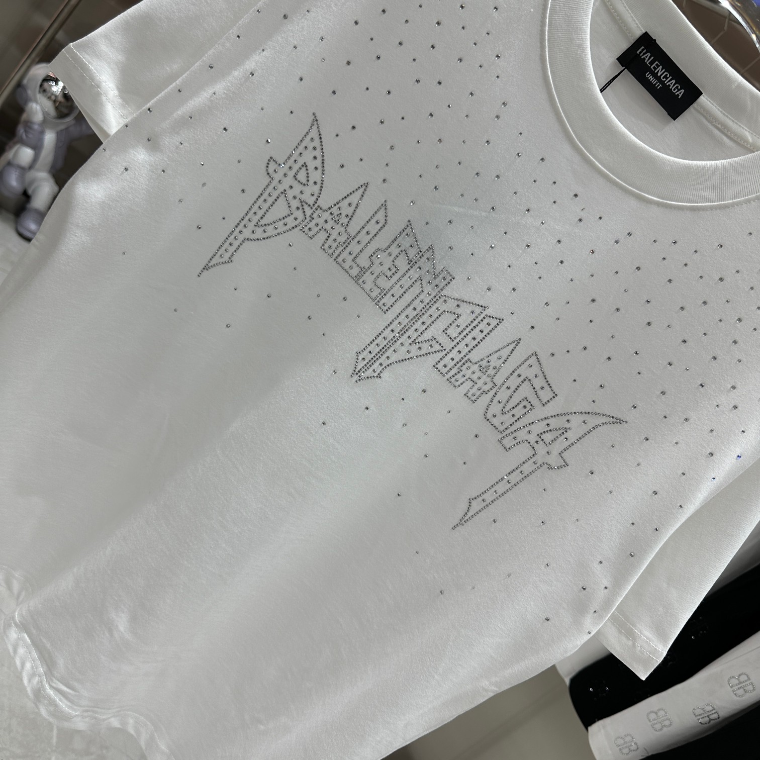 バレンシアガ2024新作スーパーコピー半袖Tシャツコットンホワイト柔らかい花柄_4