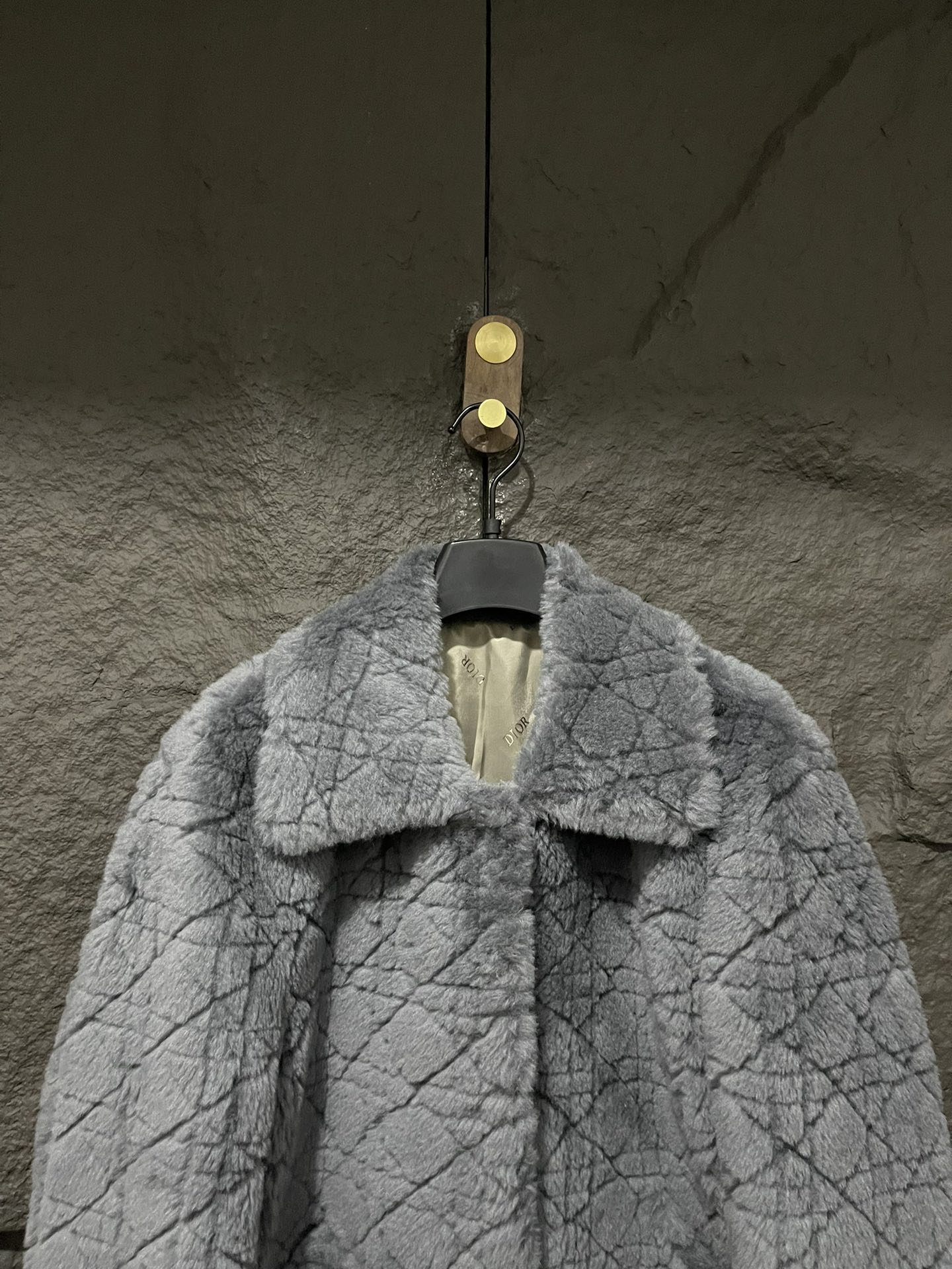 激安通販のディオールジャケット偽物 羊毛素材  オリジナルを再現_3