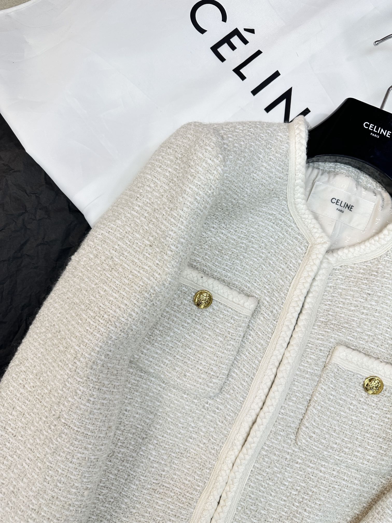 celine 上 着偽物 高級感 アウター おしゃれセーター 暖かい 柔らかい 品質保証 ホワイト_2