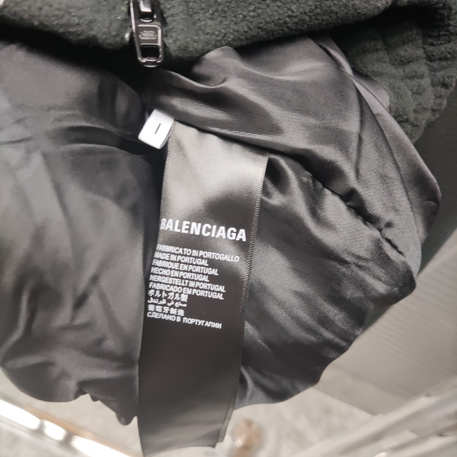 バレンシアガ アウタースーパーコピー ジャケット 暖かい 防風  シンプル 2色可選 グレイとブラック_7