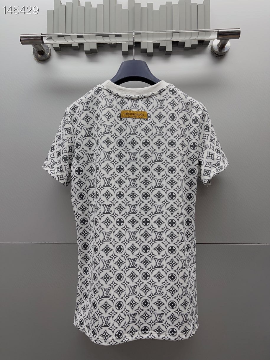 最新作ルイヴィトンロゴ半袖Ｔシャツ偽物　フルプリントのロゴ入り半袖Tシャツ_2