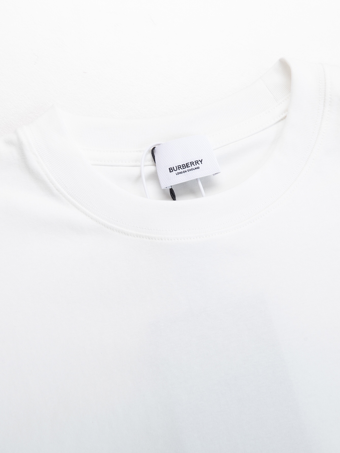バーバリーBURBERRY限定スーパーコピー半袖Tシャツコットンホワイト柔らかいファッション_3