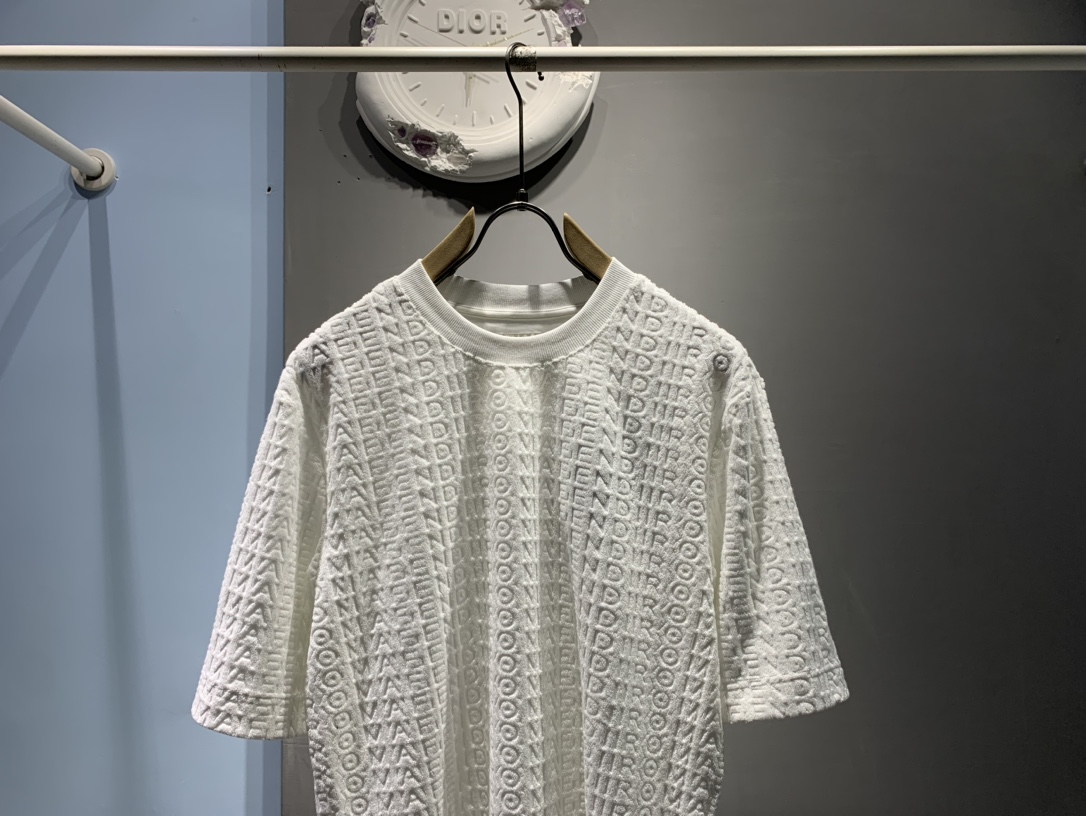 低価直輸入専門店フェンディＴシャツコピー　Fendi by Marc Jacobs Tシャツ_2