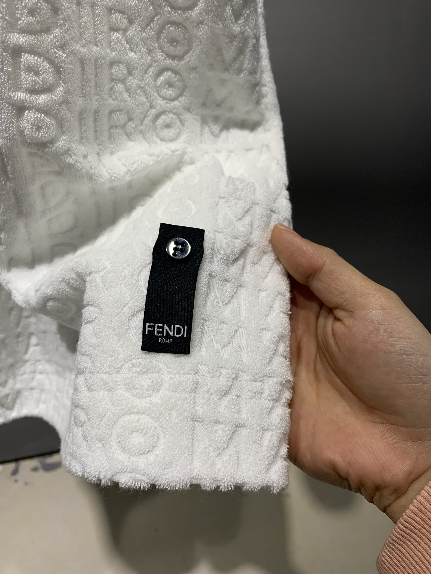 低価直輸入専門店フェンディＴシャツコピー　Fendi by Marc Jacobs Tシャツ_7