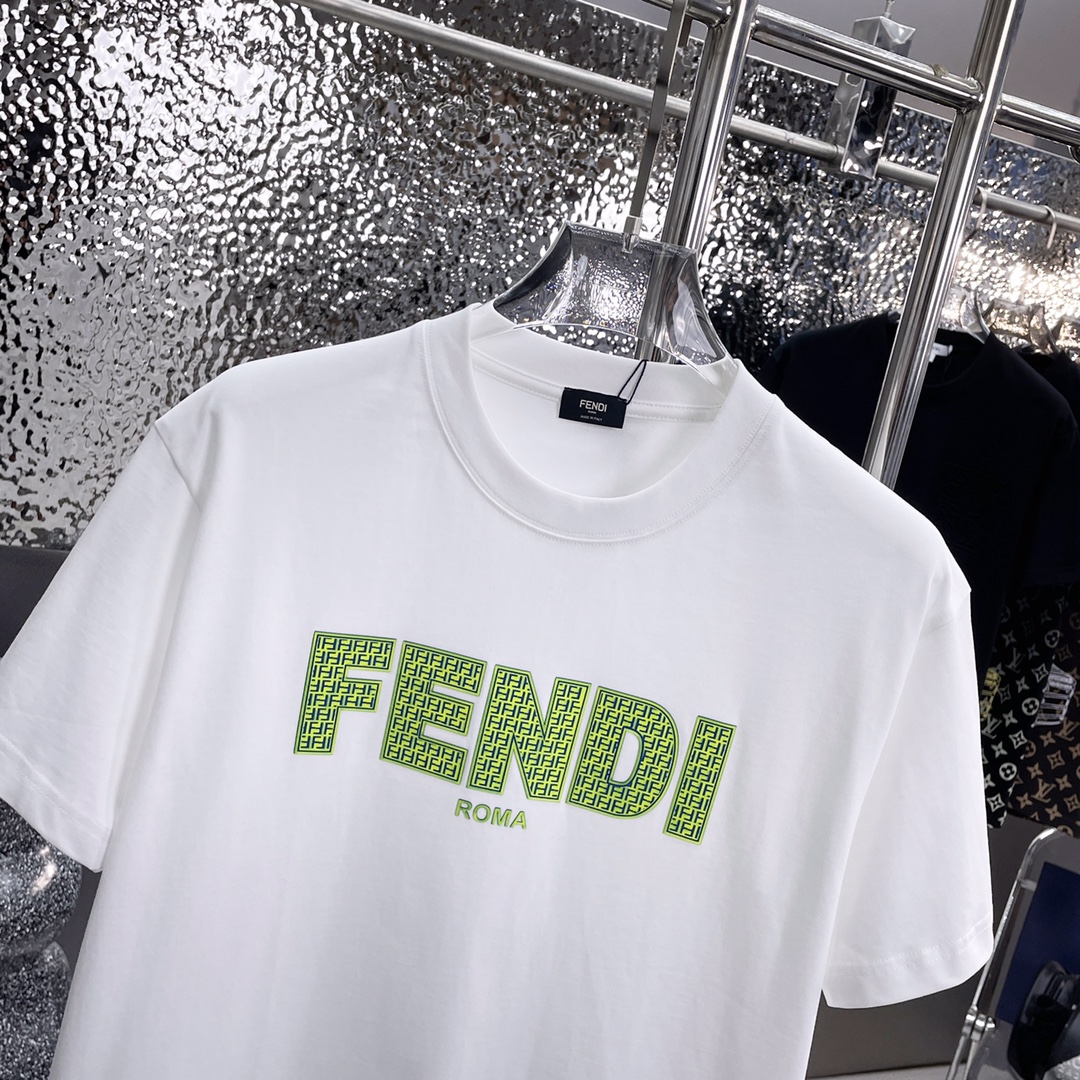 人気セール安いフェンディ新作tシャツスーパーコピー FENDI 2024年早春新作 男女兼用_3