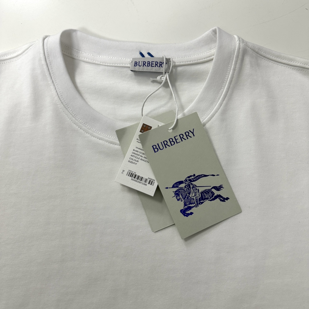 バーバリー BURBERRY限定 スーパーコピー 半袖 Tシャツ コットン ホワイト 柔らかい 軽量 花柄_2