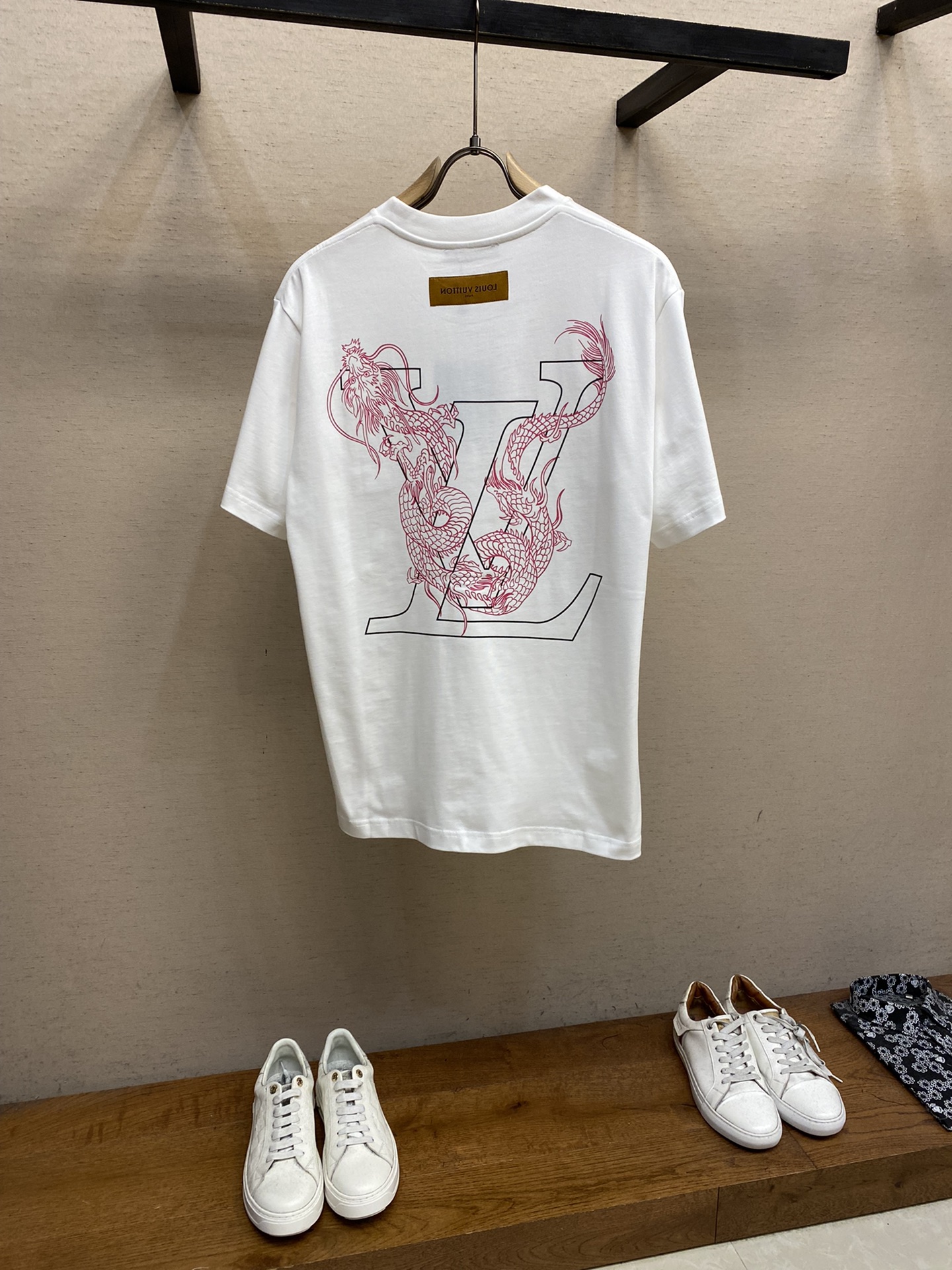 新作入荷格安ルイヴィトン白ｔシャツn級品_2