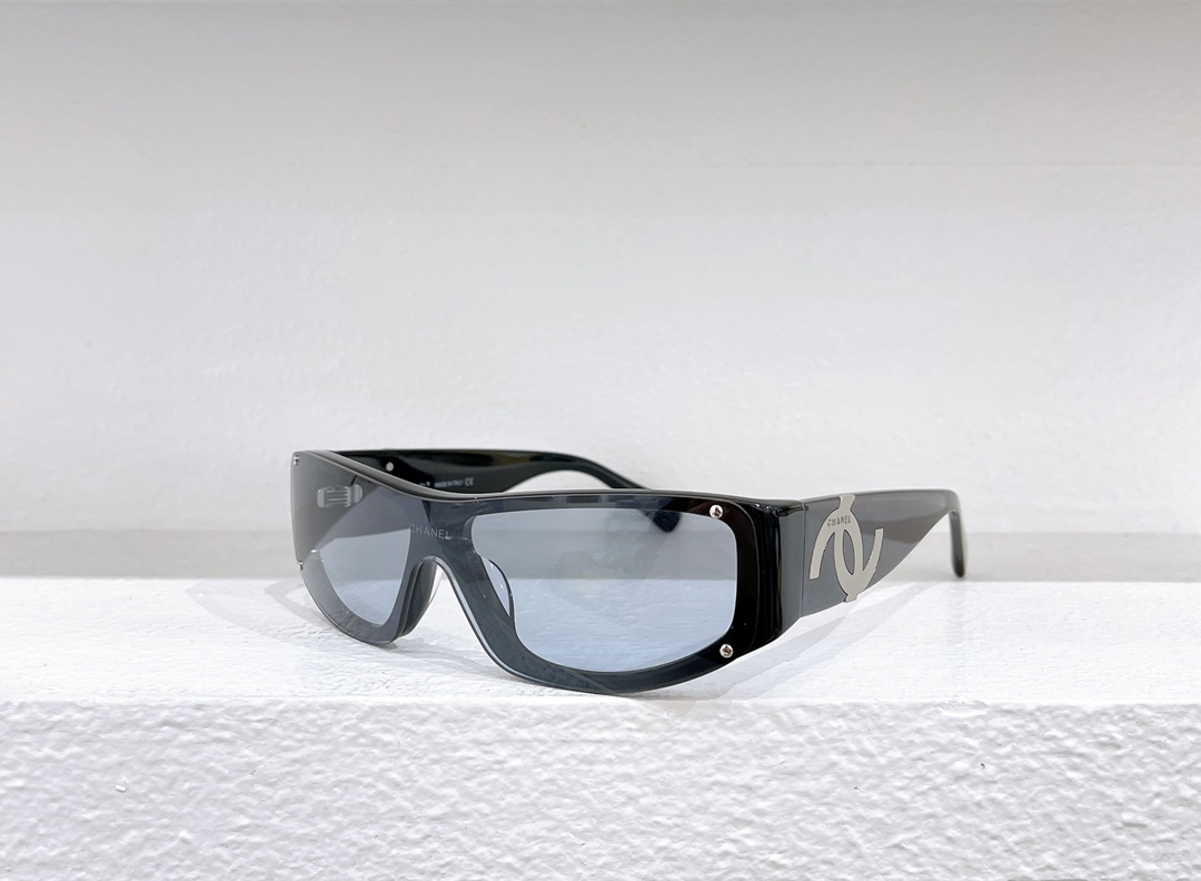 驚きの破格値人気のサングラス chaneln級品　CH5072_2