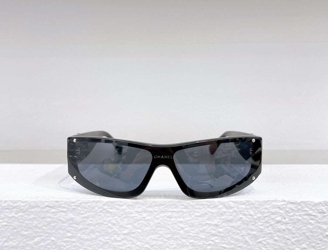 驚きの破格値人気のサングラス chaneln級品　CH5072_6