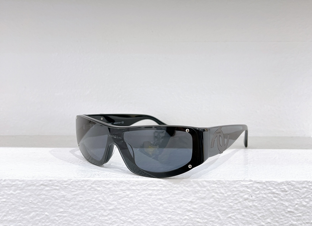 驚きの破格値人気のサングラス chaneln級品　CH5072_7