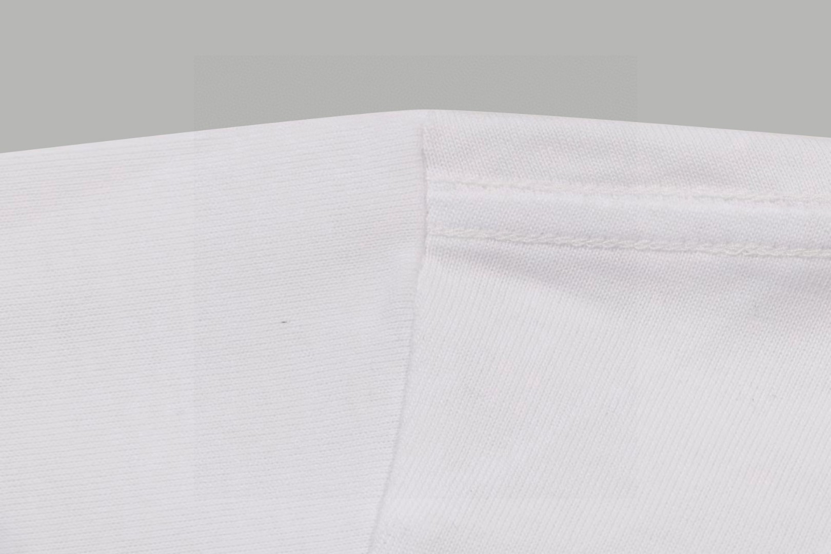 フェンディ n級品 スーパーコピー 半袖 Tシャツ コットン ホワイト 柔らかい 高級 花柄_3