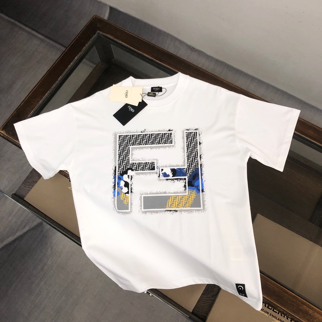 フェンディ 偽物 スーパーコピー 半袖 Tシャツ コットン ホワイト 柔らかい 高級 花柄_1