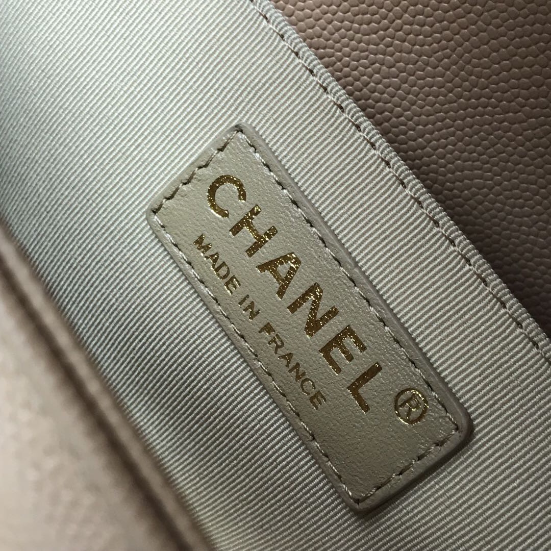 シャネル CHANEL限定 スーパーコピー バッグ レザー カーキ 軽量 チェーンバッグ 人気_7