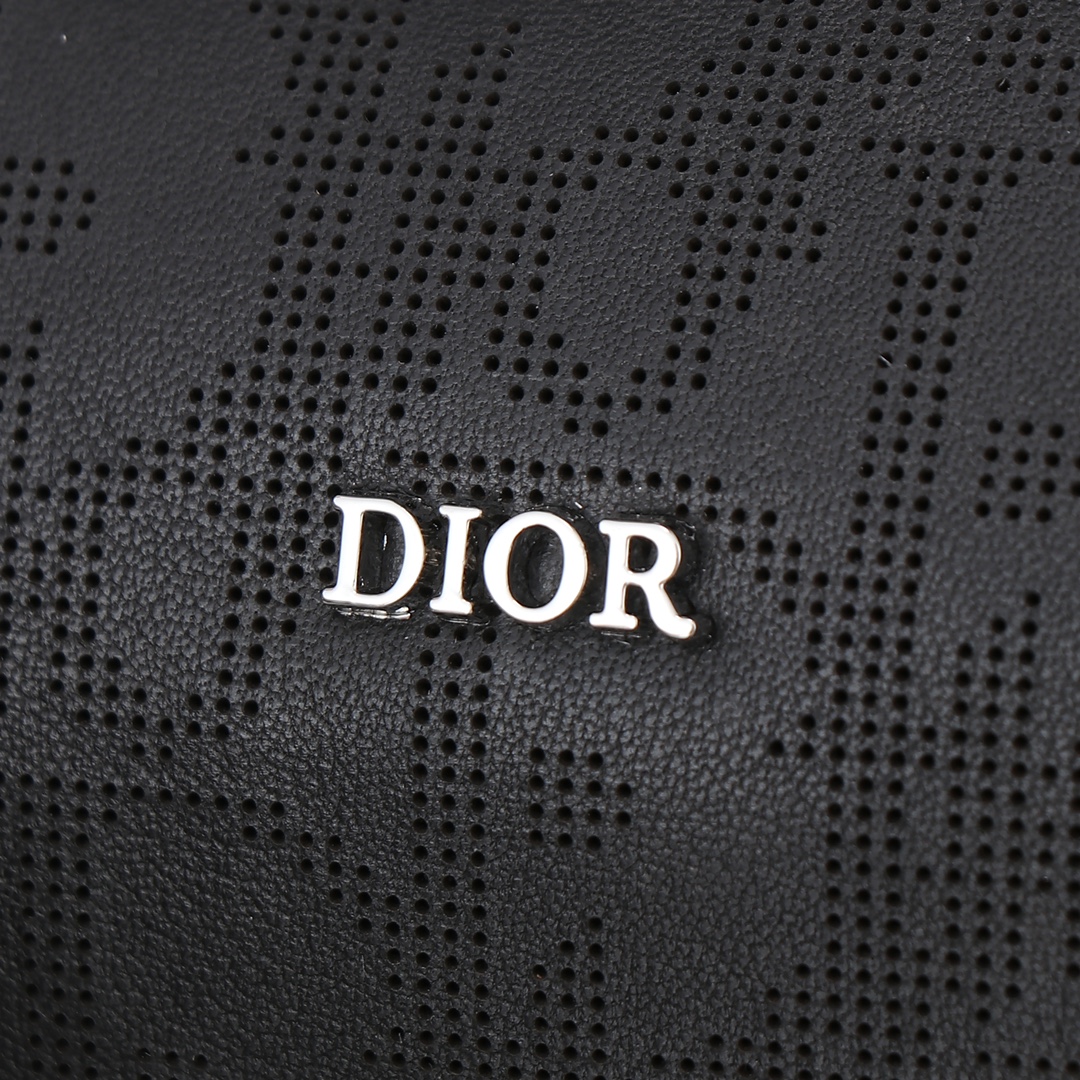 有名人 愛用品dior ショルダーウォレット バッグ偽物 調整可能 ナイロン製 「Christian Dior」ロゴ_4