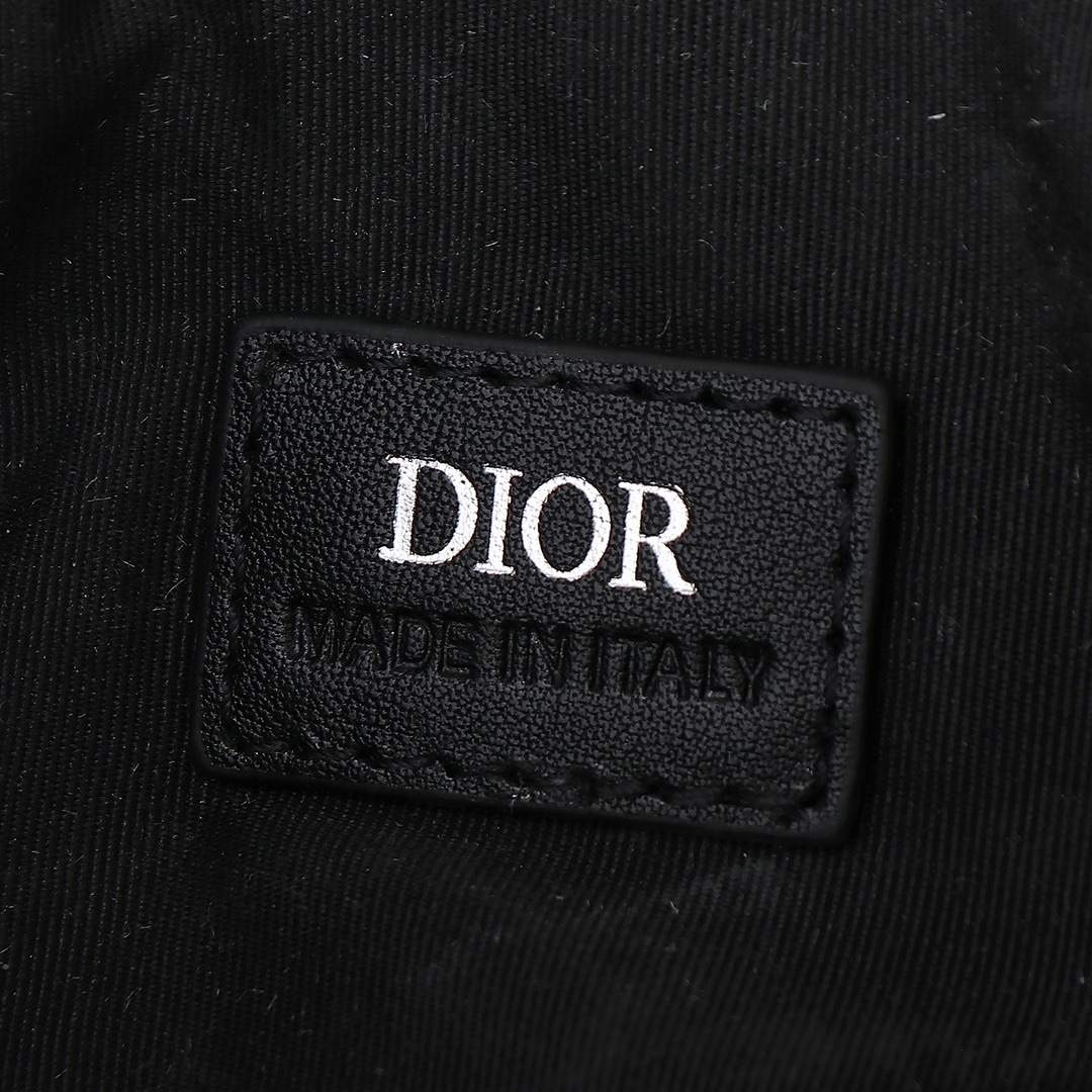 有名人 愛用品dior ショルダーウォレット バッグ偽物 調整可能 ナイロン製 「Christian Dior」ロゴ_7