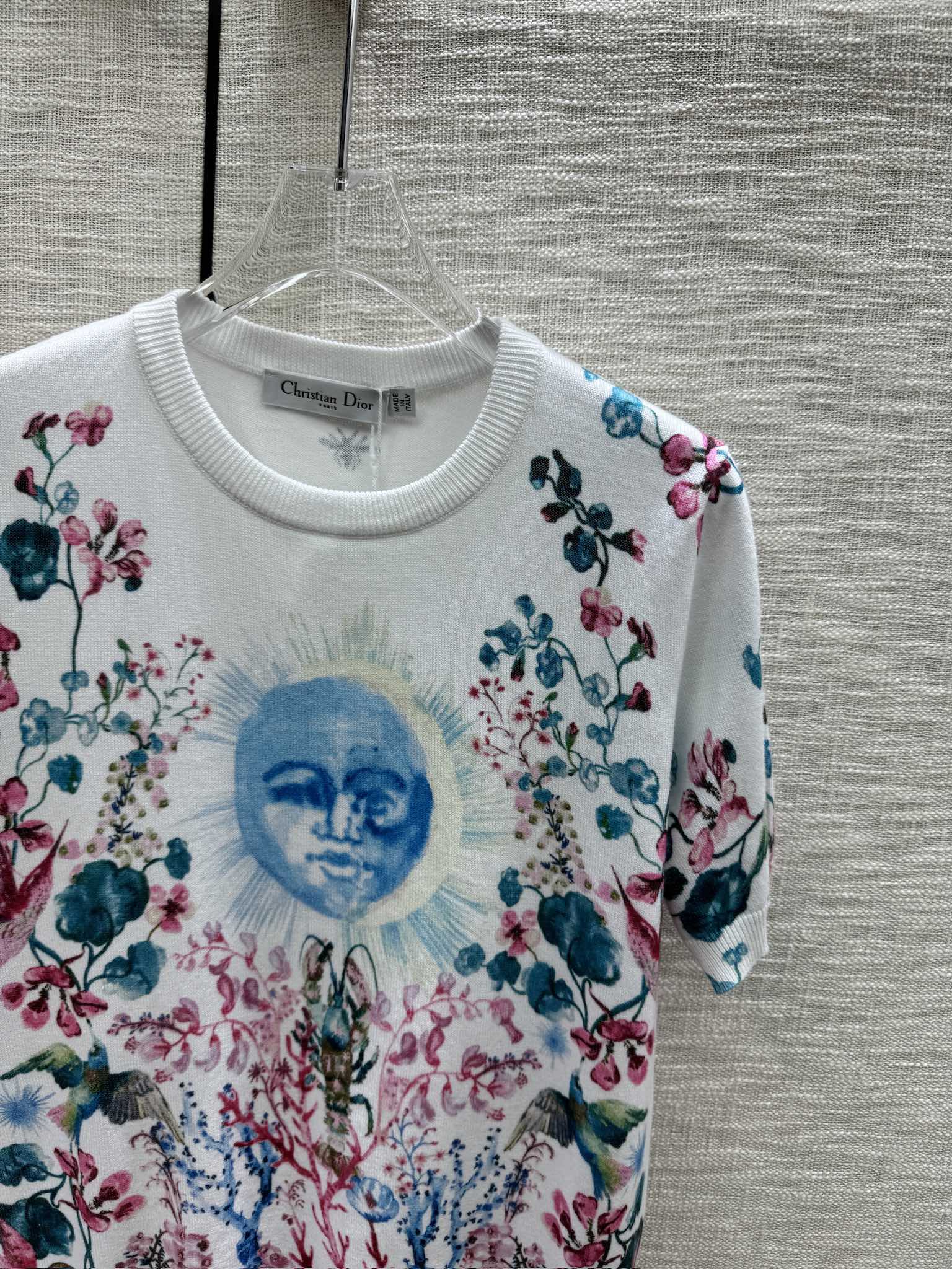 新作入荷 格安レディースディオール 半袖 スーパーコピー花柄のニットTシャツ 快適な素材 丸首 上品_2